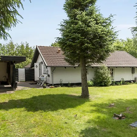 Holiday home 3 Bedroom Awesome In Hurup Thy Sonder Ydby