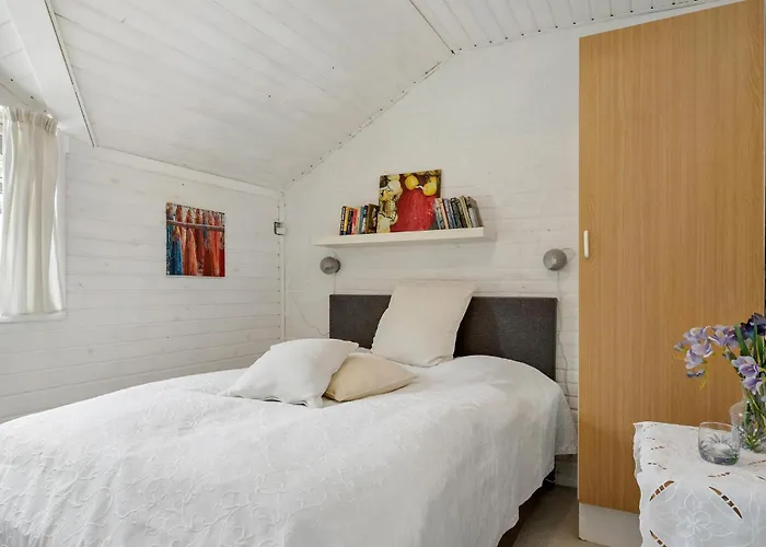 3 Bedroom Awesome In Hurup Thy *